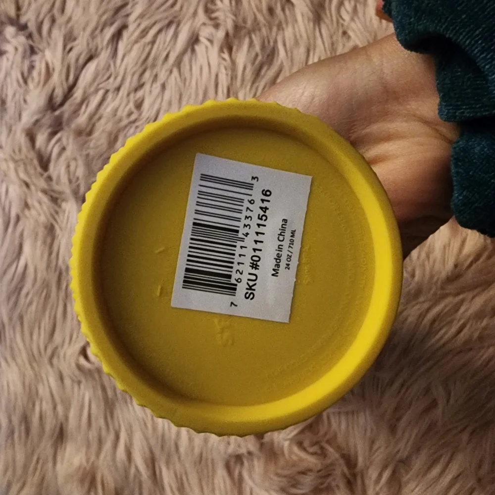 Starbucks Hawaii Exclusive pineapple studded spiky cup 24oz Venti